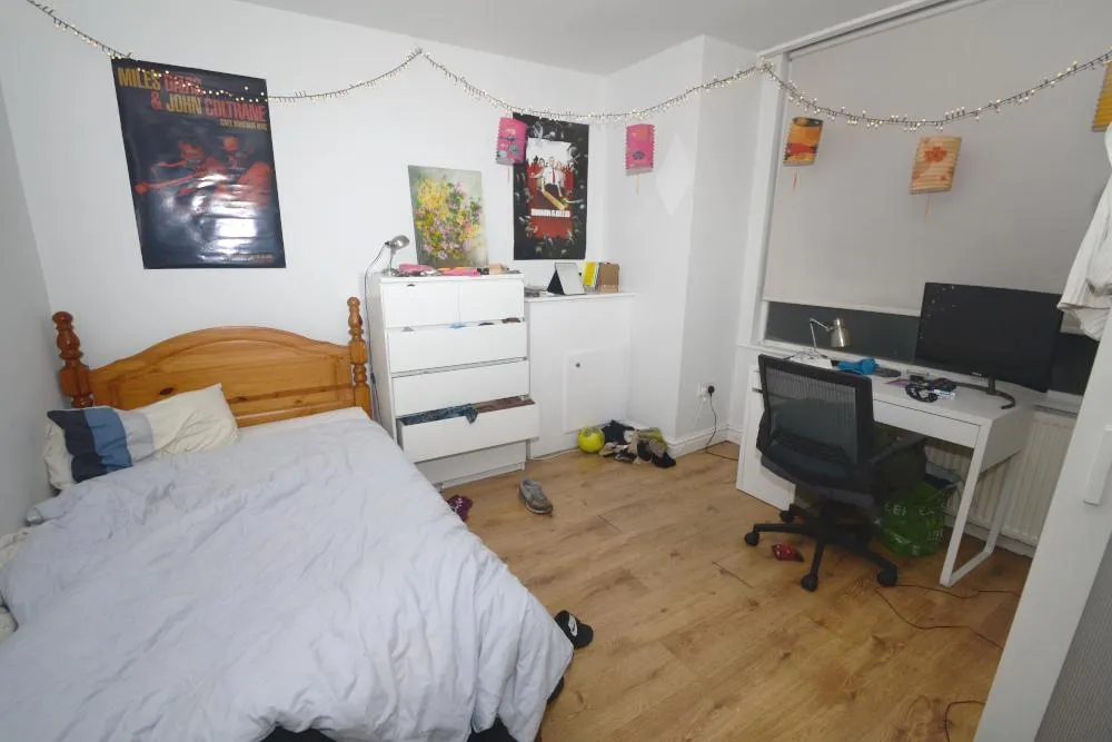 Moseley Road, Fallowfield, M14, photo 2