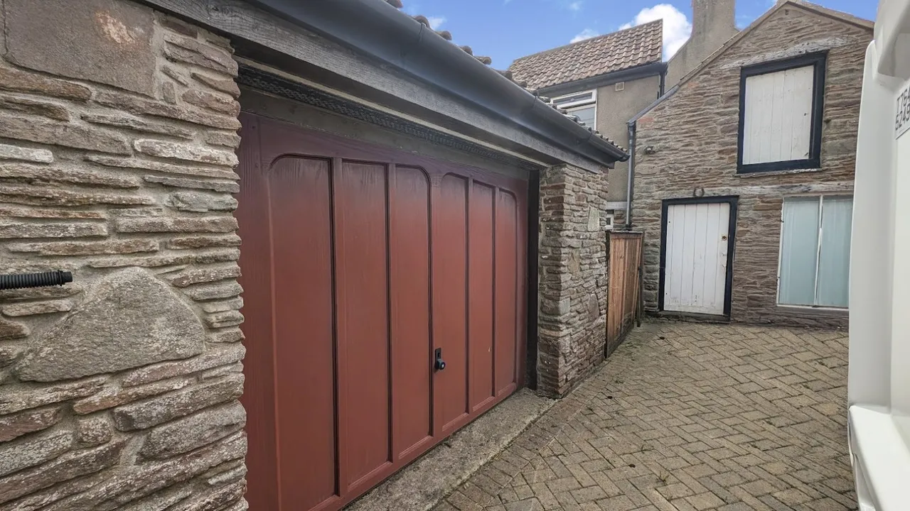 Bristol Road, Frampton Cotterell, BS36, photo 18