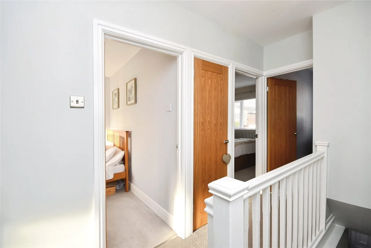 Connaught Road, Rayleigh, SS6, photo 18