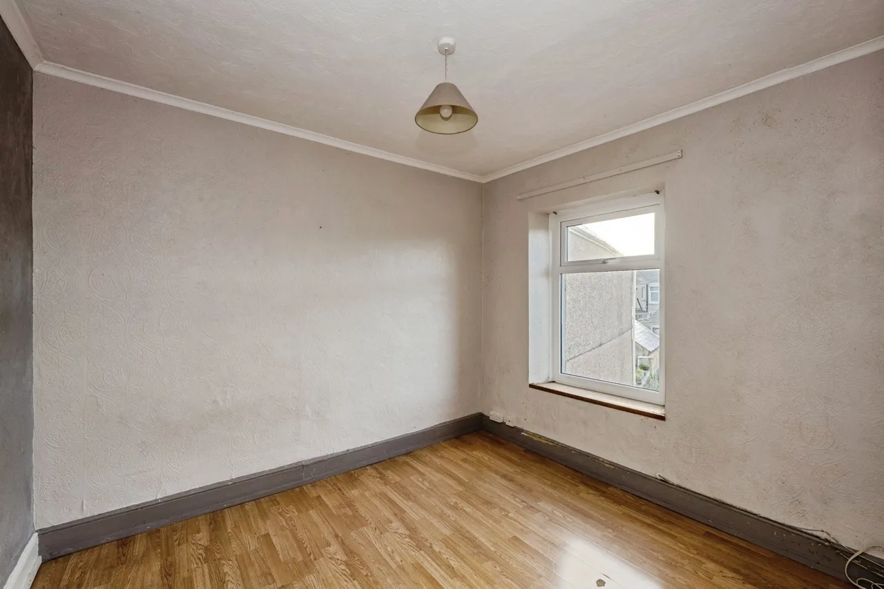 Pembrey Road, Llanelli, SA15, photo 11