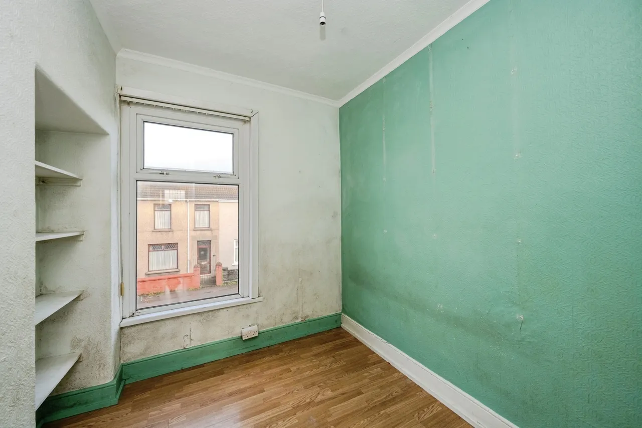 Pembrey Road, Llanelli, SA15, photo 16