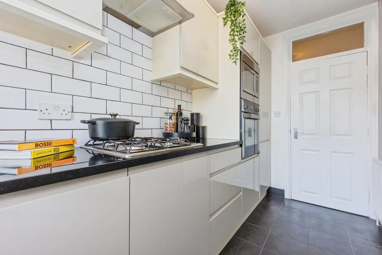 Barlow Moor Road, Chorlton, Manchester, M21, photo 4