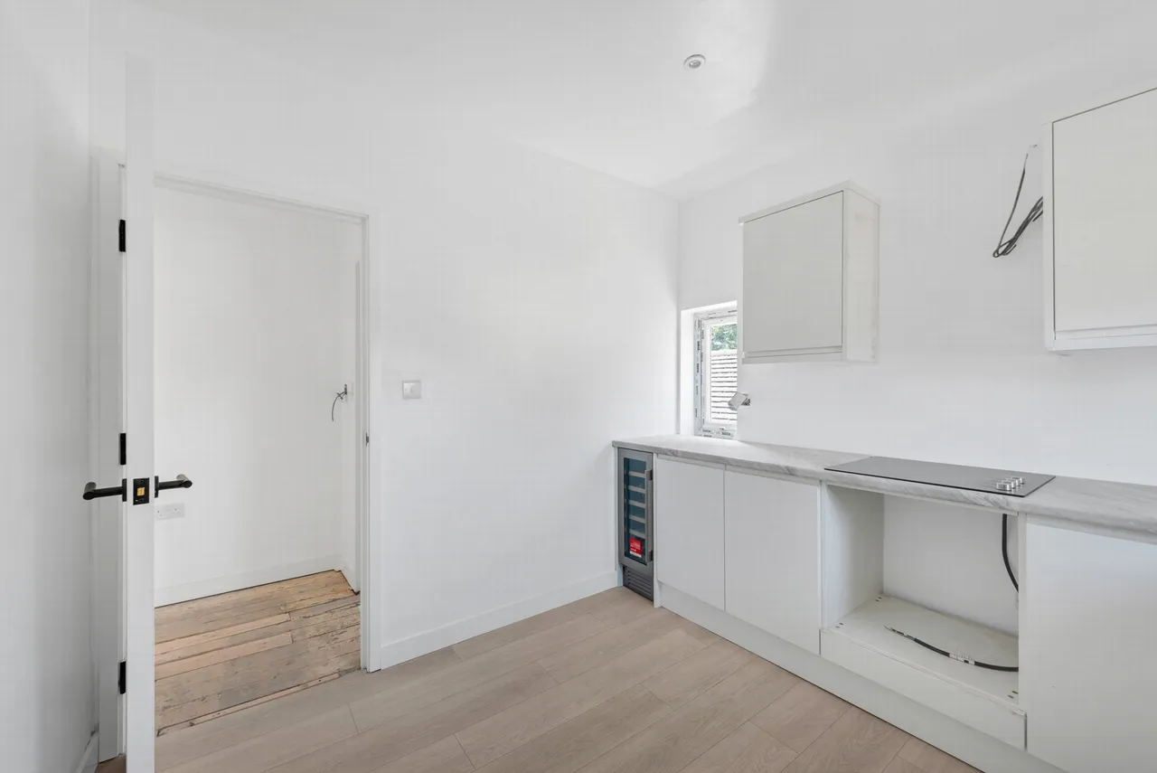 Westhorne Avenue, Eltham, SE9 6JX, photo 8
