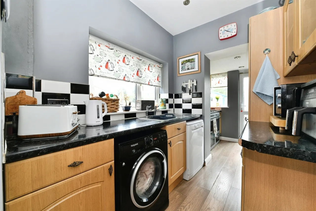 Latton Road, Bristol, BS7, photo 9