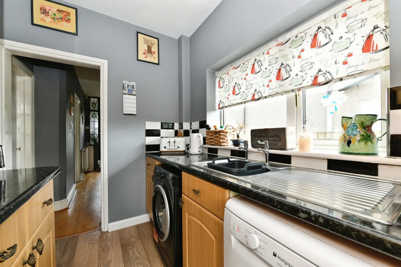 Latton Road, Bristol, BS7, photo 8