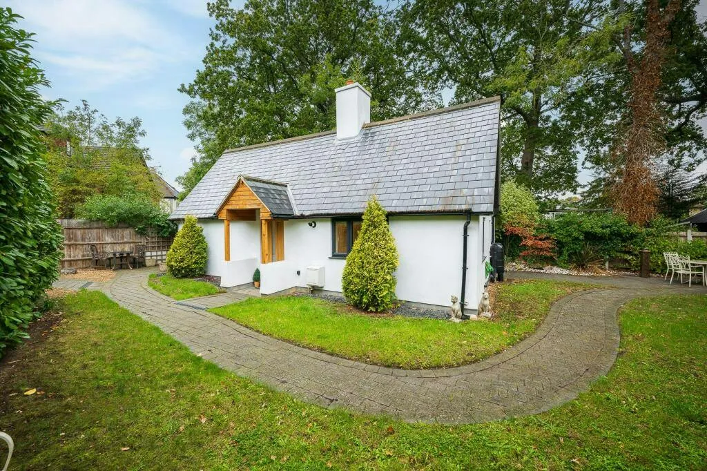 2 bed house for sale, Oakwood Close, Chislehurst, BR7