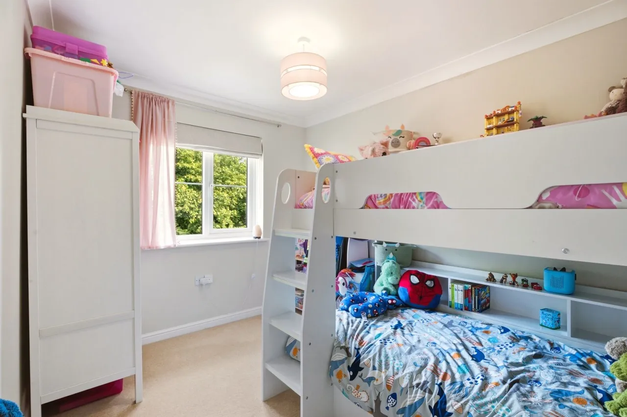 Farriers Way, Houghton Regis, LU5, photo 9