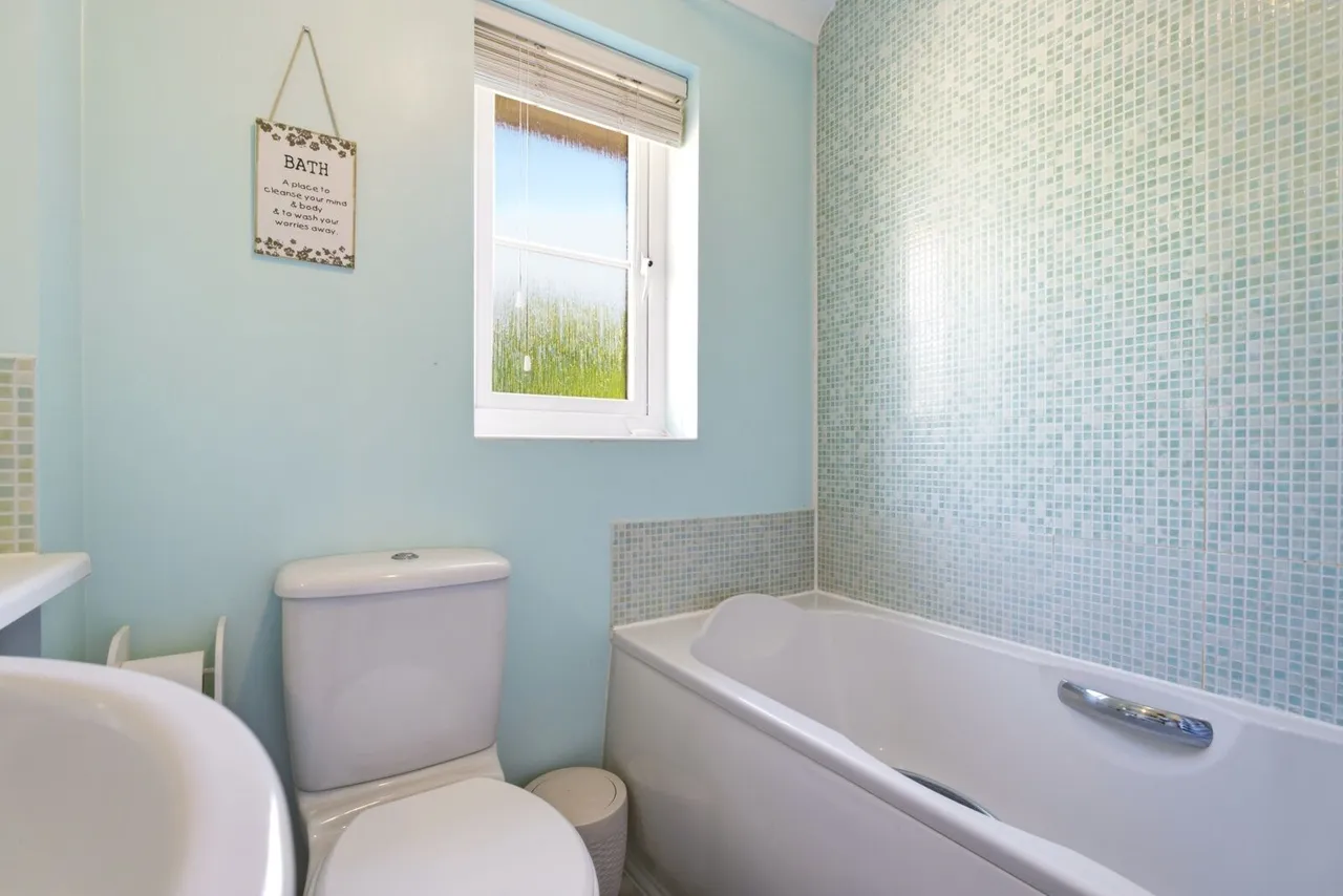 Farriers Way, Houghton Regis, LU5, photo 11