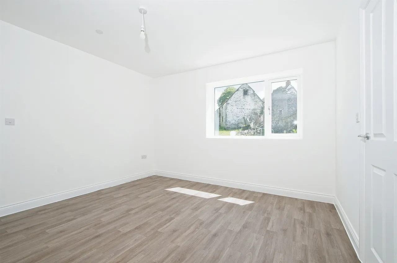 Bodwenarth Farm PONTYPRIDD, CF37, photo 8