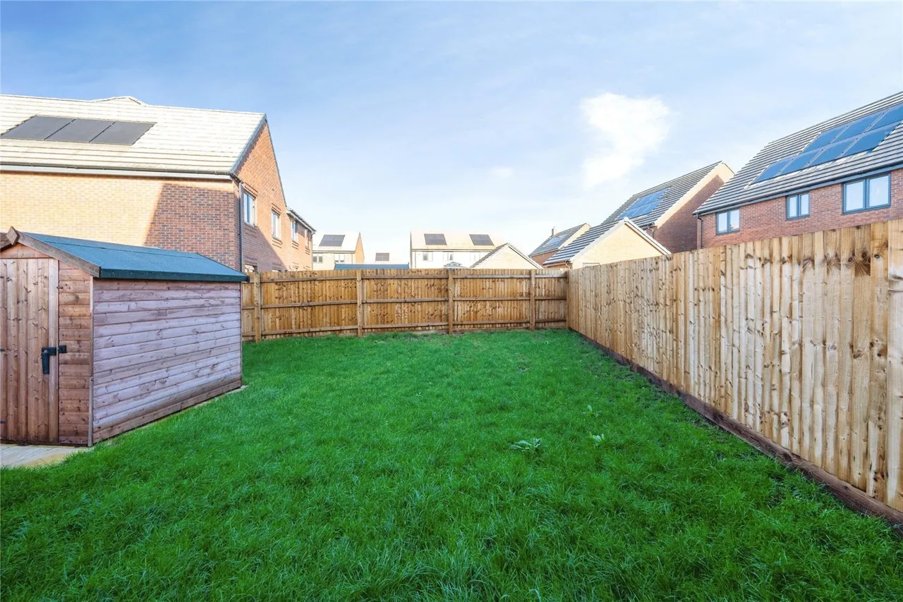 Henry Edge, Leighton Buzzard, LU7, photo 16