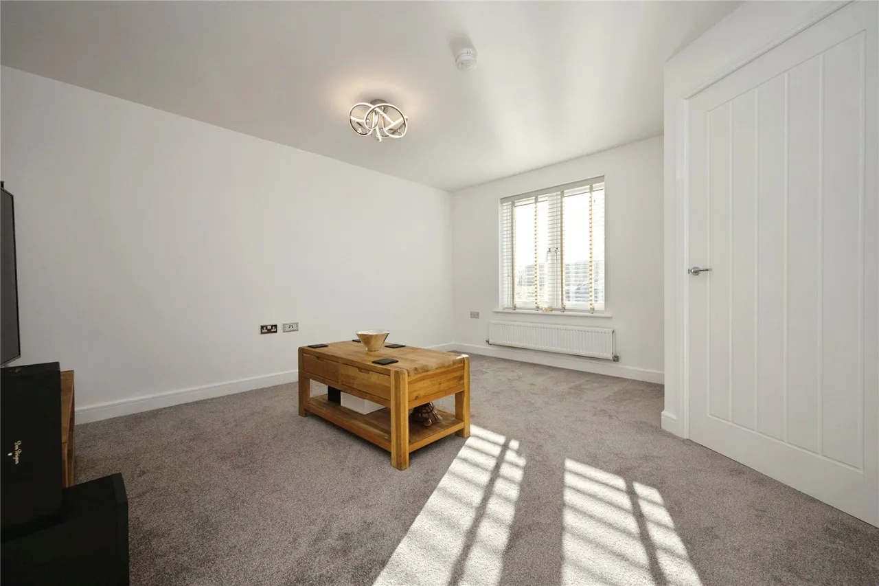 Henry Edge, Leighton Buzzard, LU7, photo 4