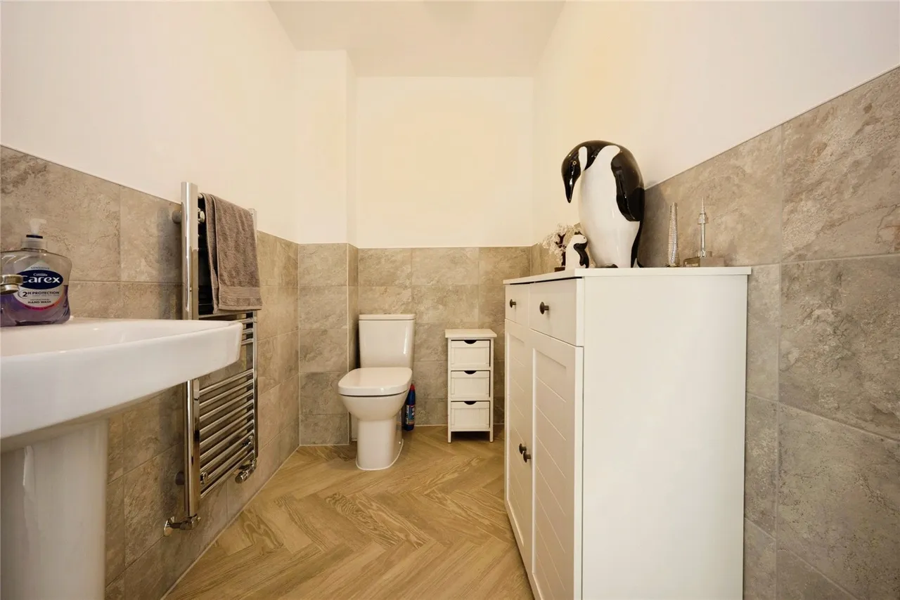 Henry Edge, Leighton Buzzard, LU7, photo 6