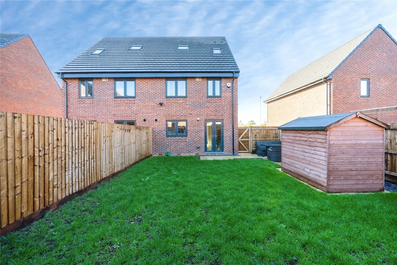 Henry Edge, Leighton Buzzard, LU7, photo 15