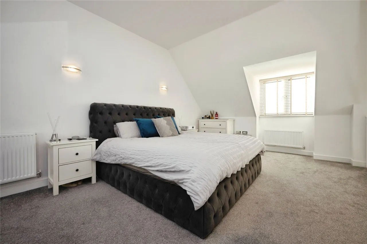 Henry Edge, Leighton Buzzard, LU7, photo 13