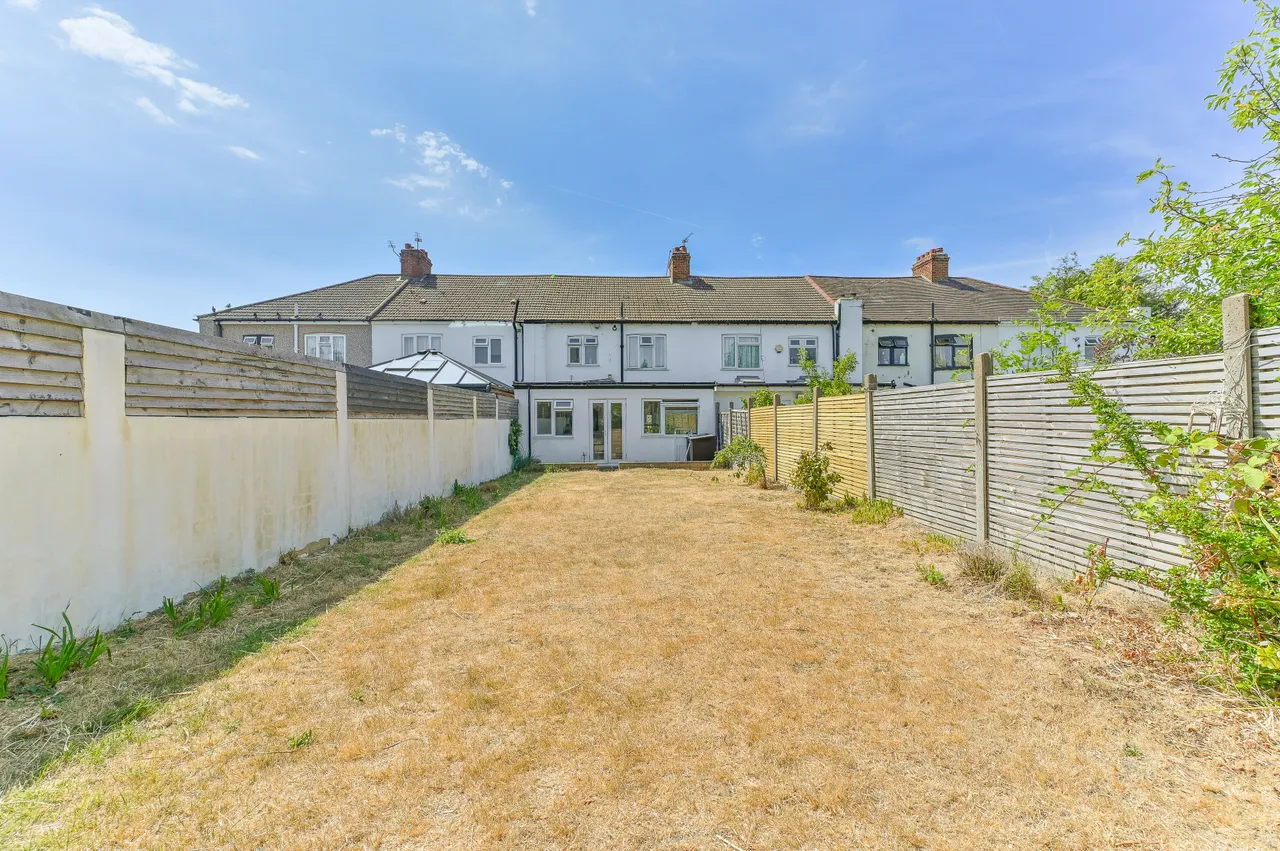 16 Brickfield Road, Thornton Heath, photo 8