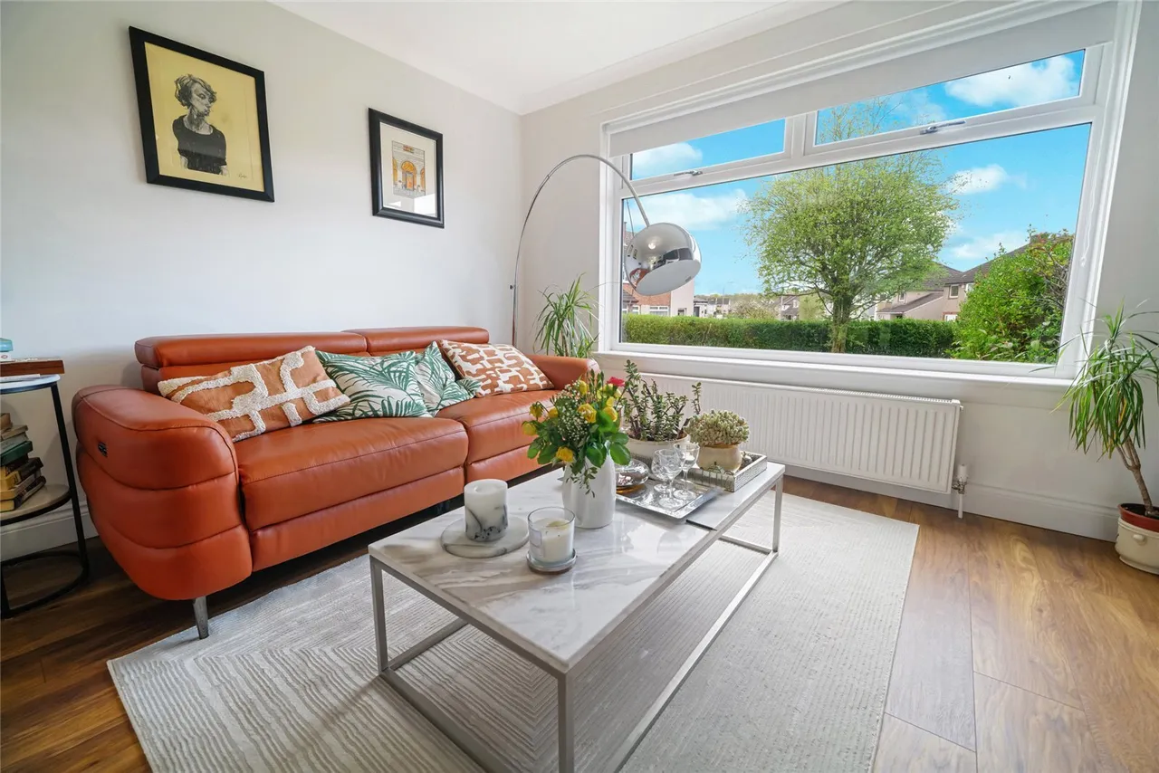Devon Gardens, Bishopbriggs, Glasgow, East Dunbartonshire, G64, photo 3