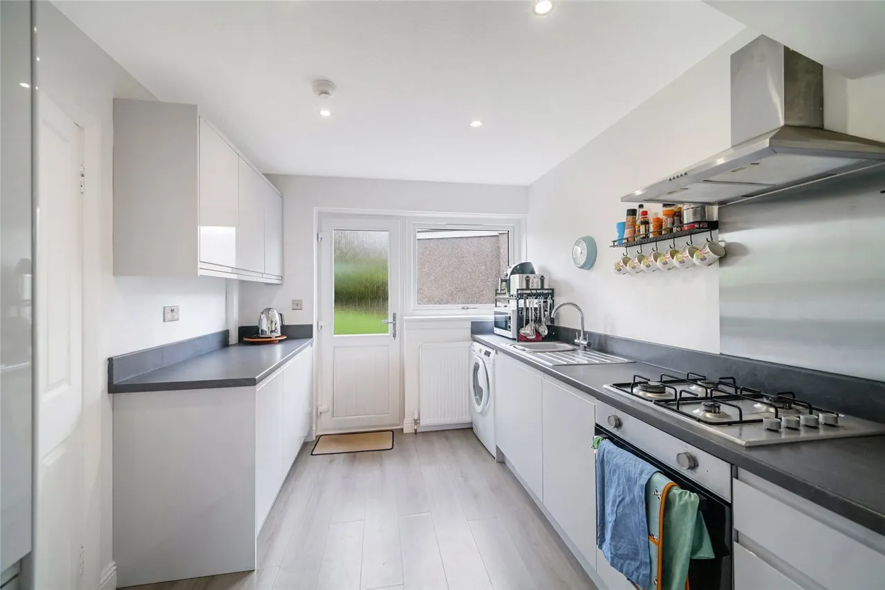Devon Gardens, Bishopbriggs, Glasgow, East Dunbartonshire, G64, photo 8