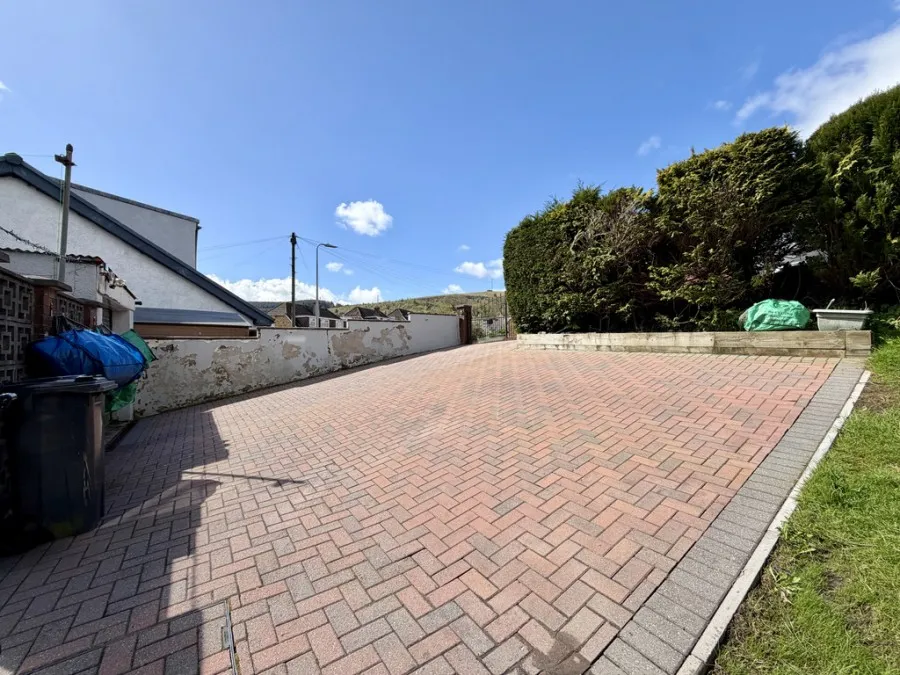 Durham Close, Heolgerrig, CF48, photo 25
