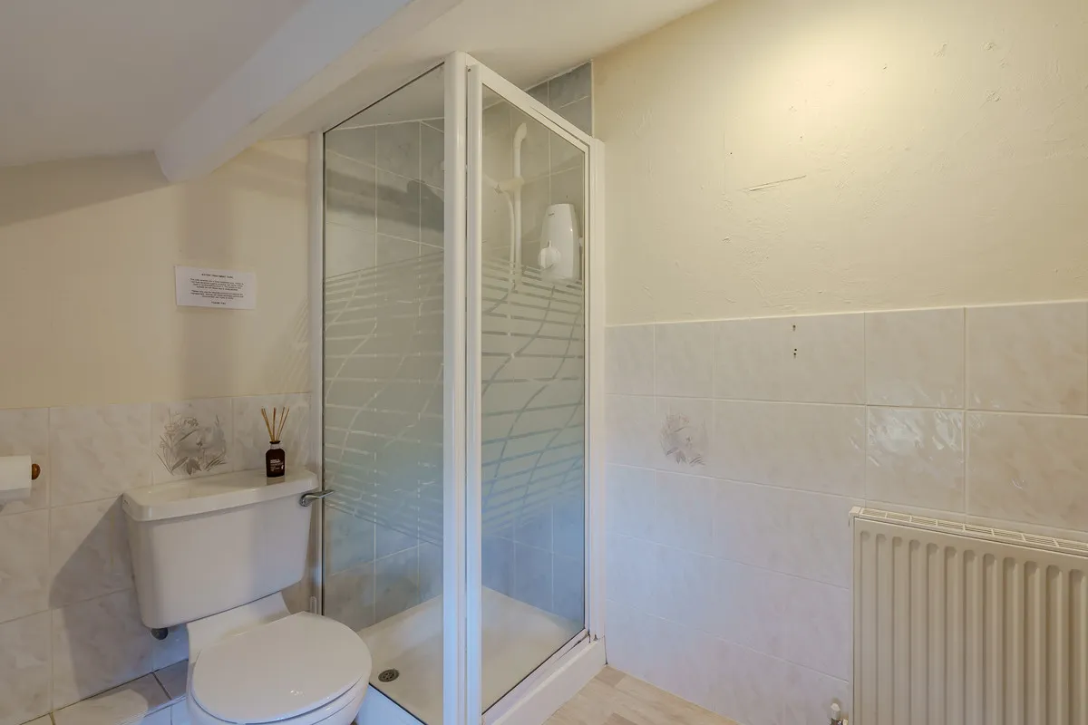 Halesworth Road, Linstead, photo 12
