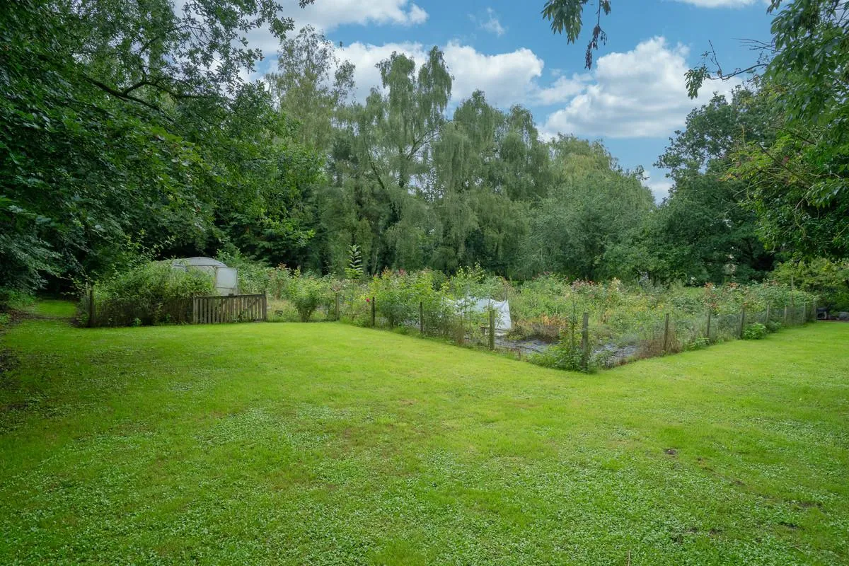 Halesworth Road, Linstead, photo 27