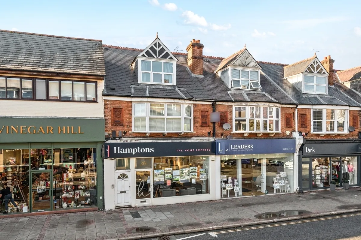 High Street Weybridge KT13, photo 10