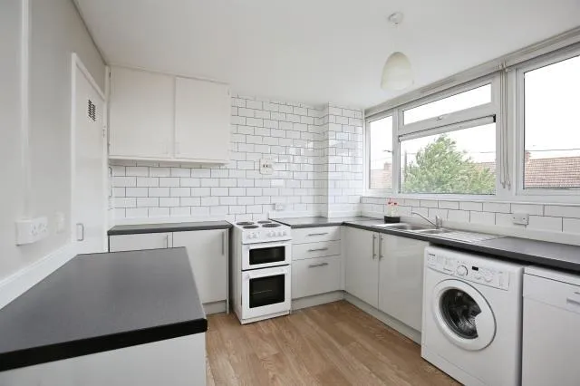 Reynolds Way, Abingdon, OX14, photo 7
