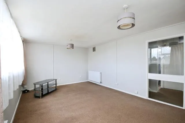 Reynolds Way, Abingdon, OX14, photo 3
