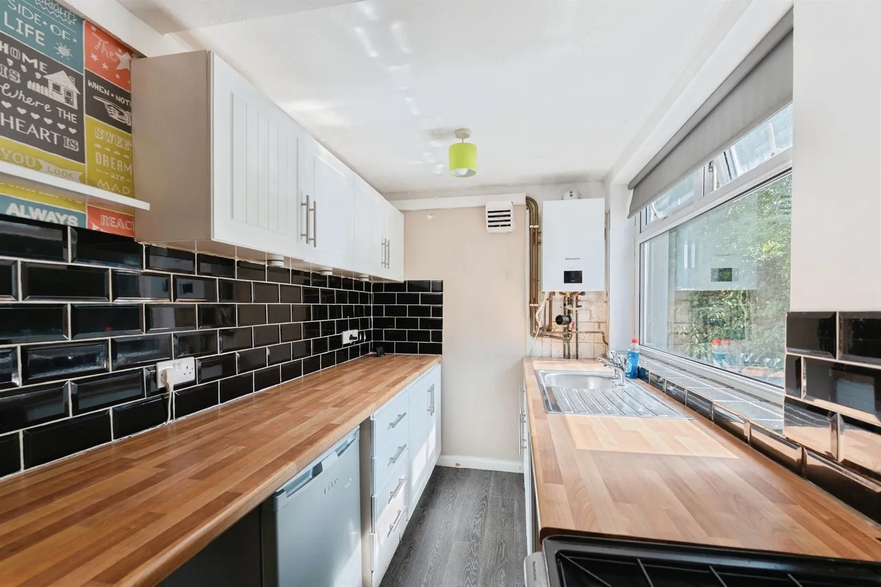 Patricia Avenue, Bidston, Birkenhead, photo 6