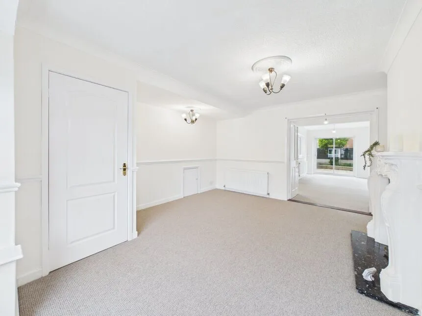 Carlisle Crescent, Ashton-under-Lyne, Greater Manchester, OL6, photo 5