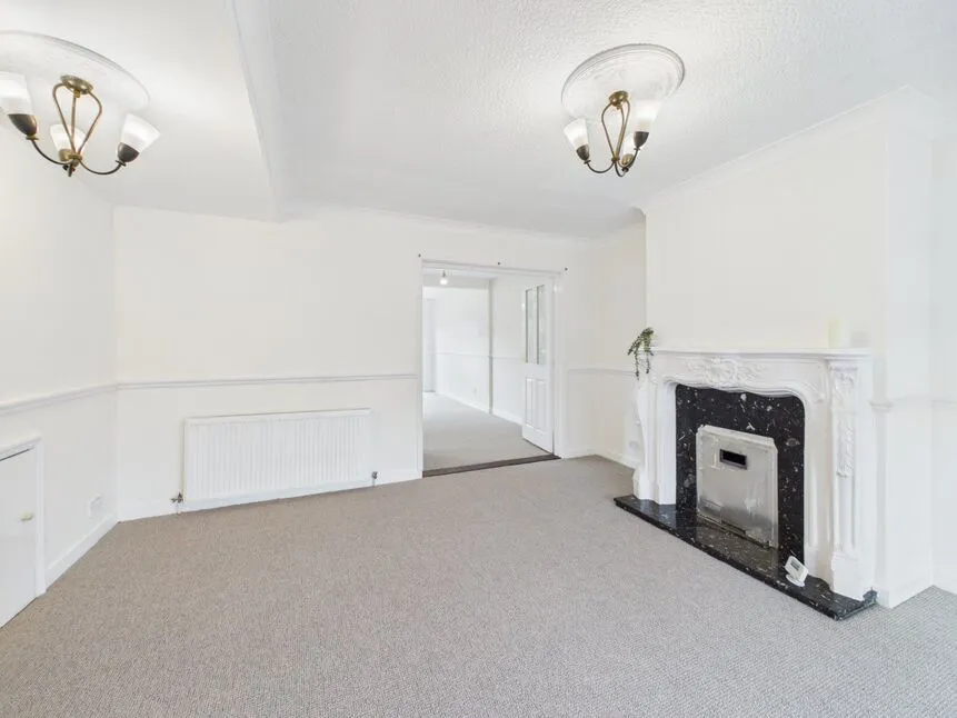Carlisle Crescent, Ashton-under-Lyne, Greater Manchester, OL6, photo 3
