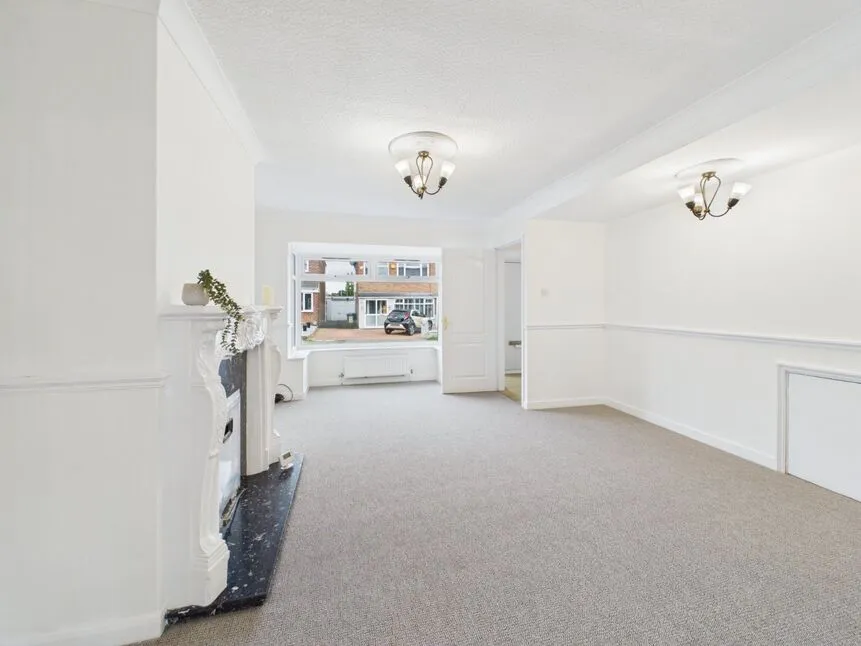 Carlisle Crescent, Ashton-under-Lyne, Greater Manchester, OL6, photo 4