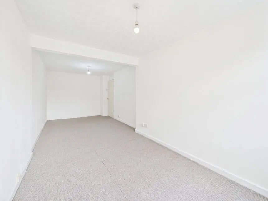 Carlisle Crescent, Ashton-under-Lyne, Greater Manchester, OL6, photo 11