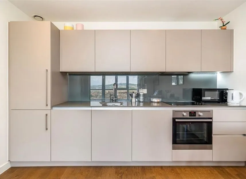 Astell Road, Kidbrooke, SE3, photo 6