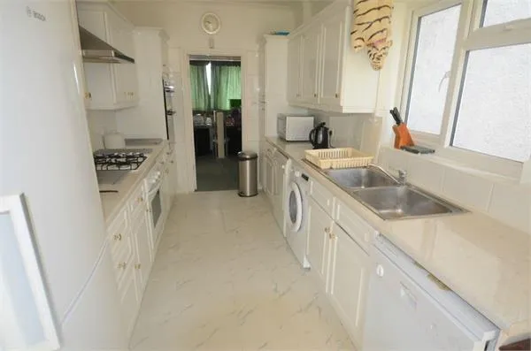 Uphill Grove, Mill Hill, photo 5