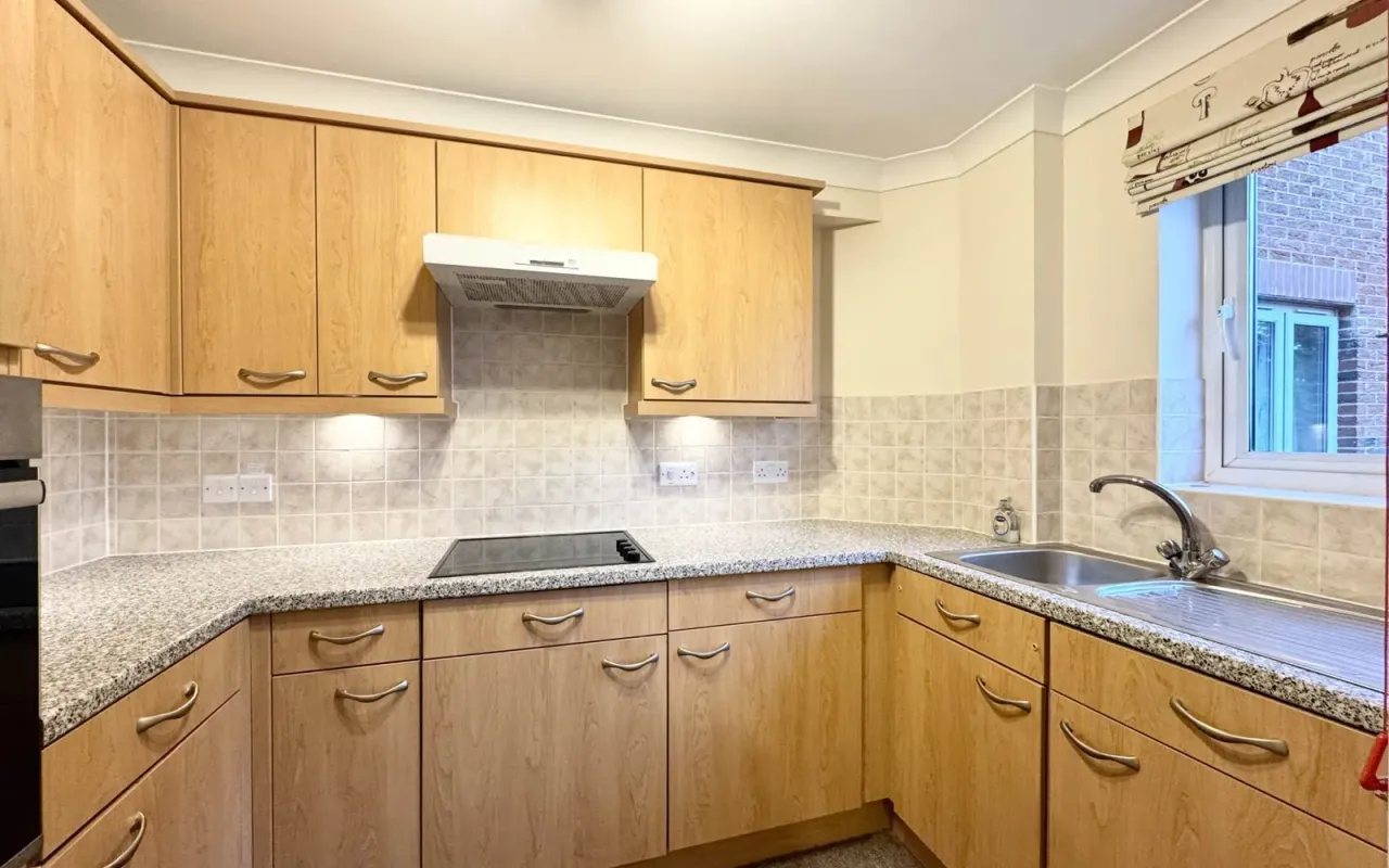 Henbury Court, Kiln Lane, photo 2