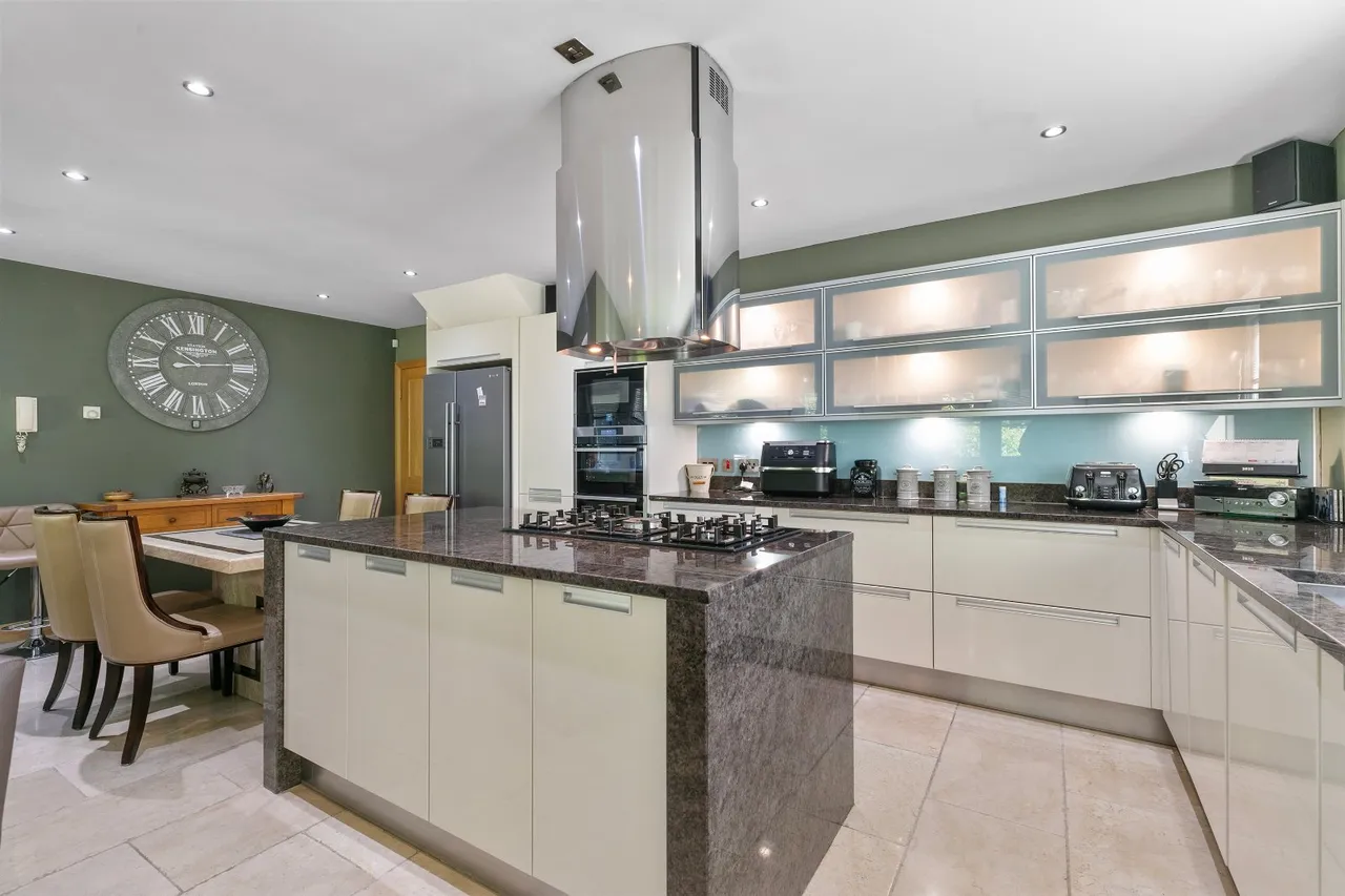 Park Drive, Bingley, BD16, photo 16