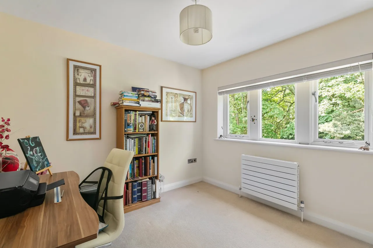 Park Drive, Bingley, BD16, photo 30