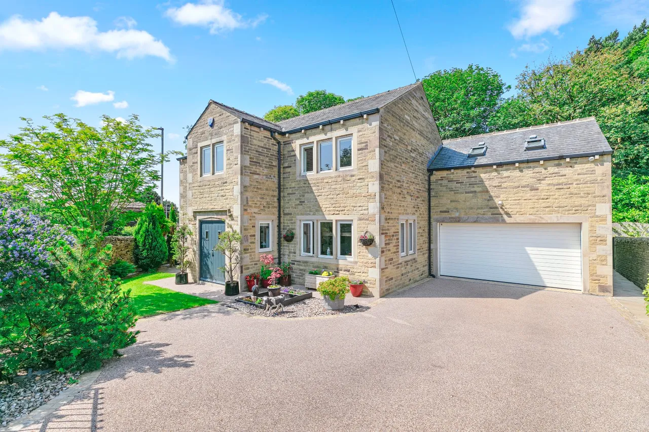 4 bed house for sale, Park Drive, Bingley, BD16