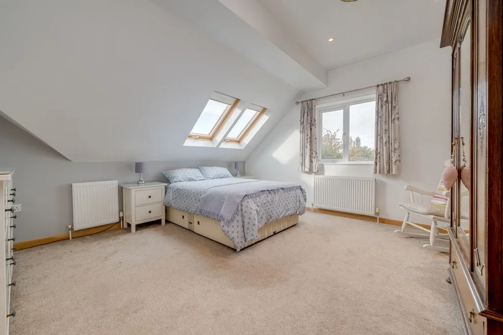 Headlands Road, Liversedge WF15 7NT, photo 19