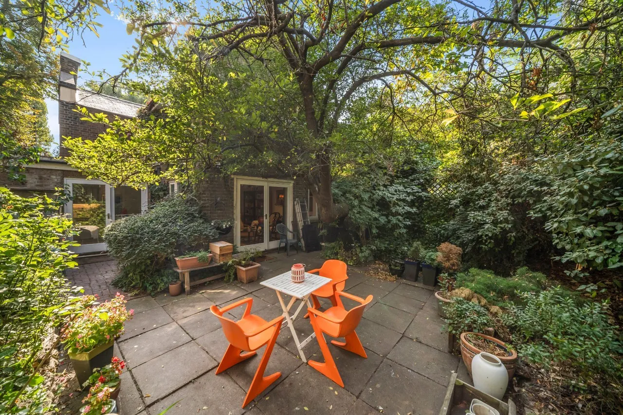 Addison Crescent, London, W14, photo 3