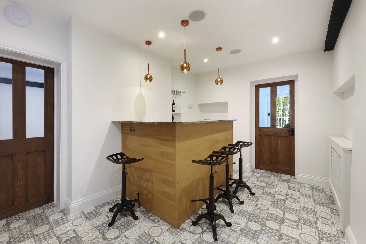 Clamp Hill, Stanmore, HA7, photo 10