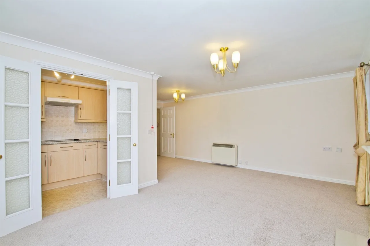 Wyndham Court, Yeovil, BA21, photo 9