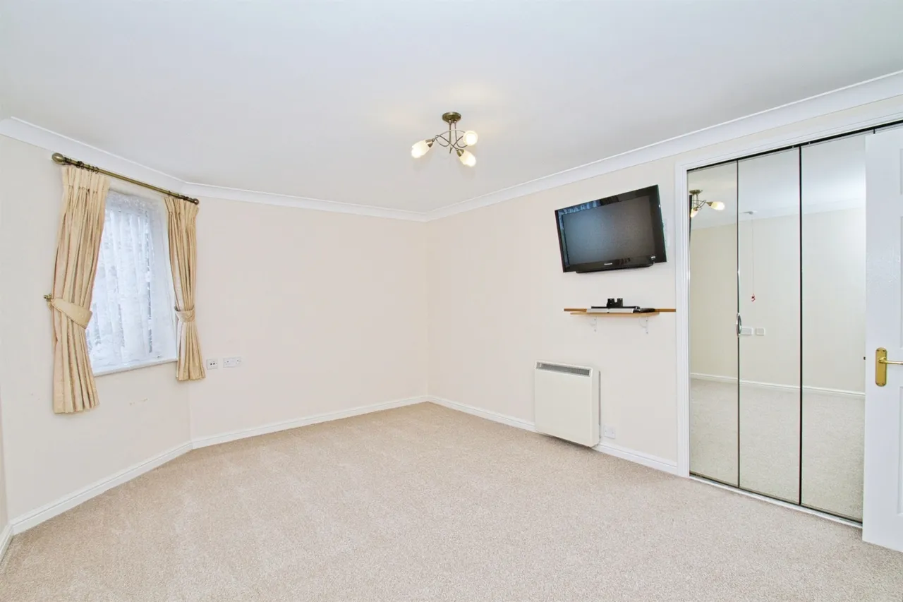 Wyndham Court, Yeovil, BA21, photo 5