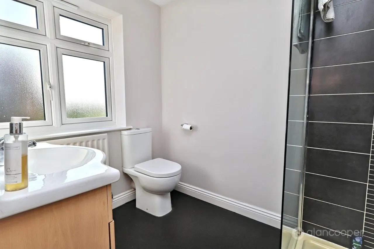 Norwich Close, St Nicolas Park, CV11, photo 35