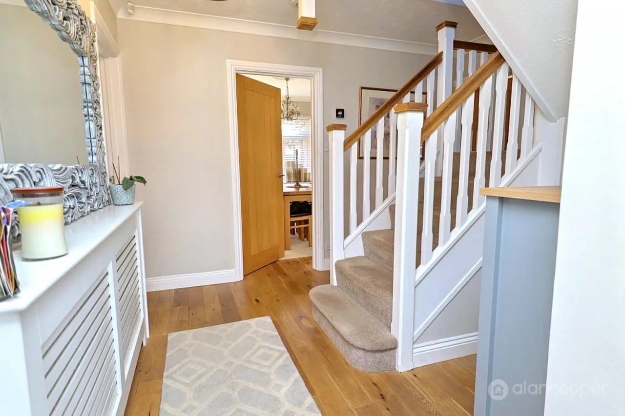 Norwich Close, St Nicolas Park, CV11, photo 26