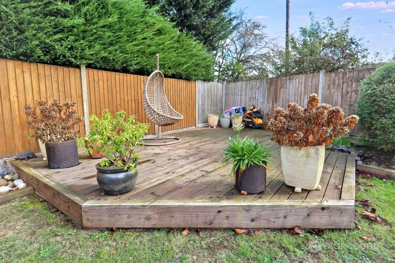 Norwich Close, St Nicolas Park, CV11, photo 45