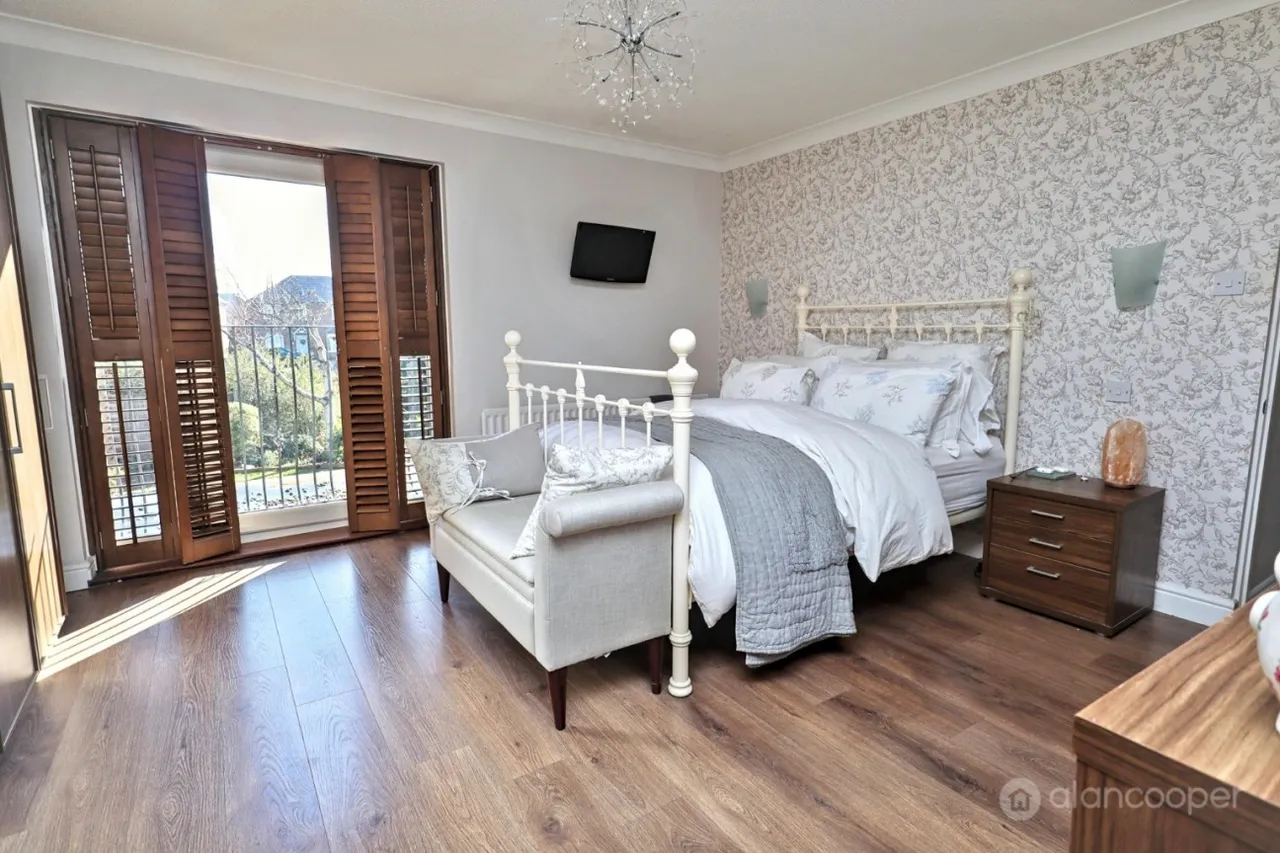 Norwich Close, St Nicolas Park, CV11, photo 29
