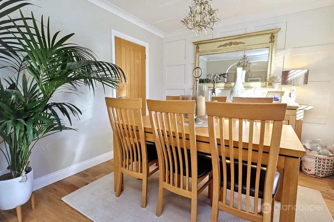 Norwich Close, St Nicolas Park, CV11, photo 11