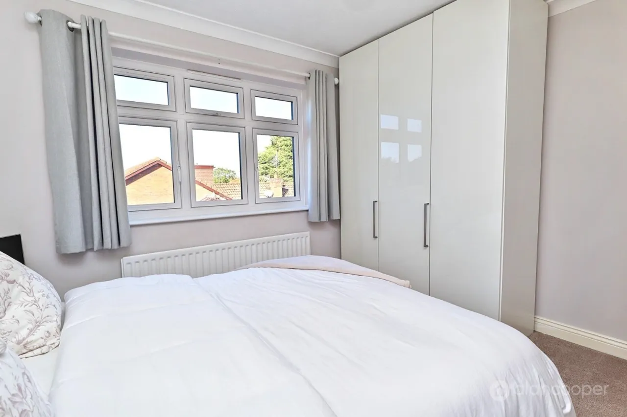 Norwich Close, St Nicolas Park, CV11, photo 37