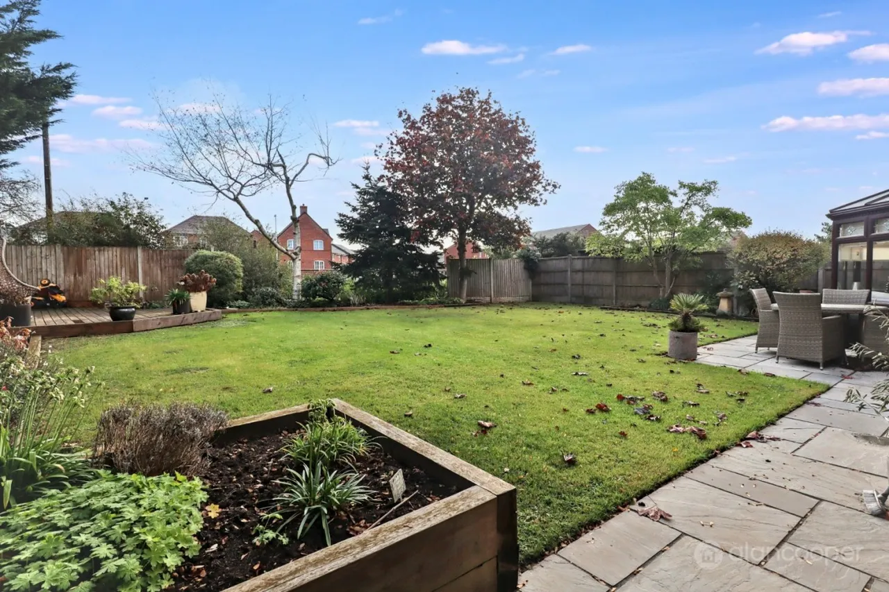 Norwich Close, St Nicolas Park, CV11, photo 42